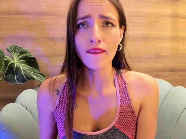 Reeyasimos webcam