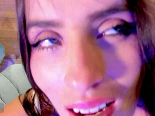 Reeyasimos webcam
