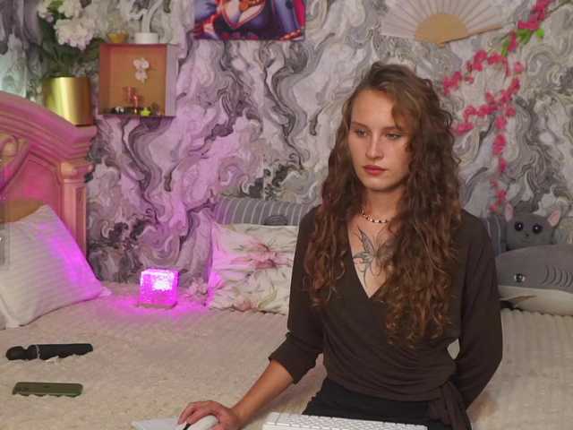 Avetta live cam on BongaCams
