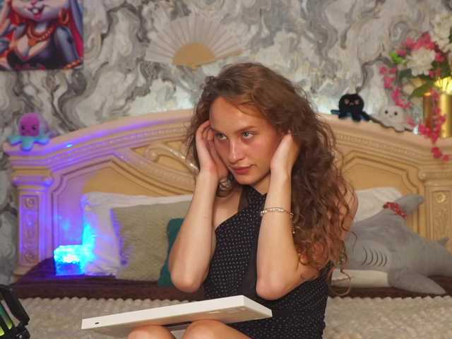 Avetta live cam on BongaCams