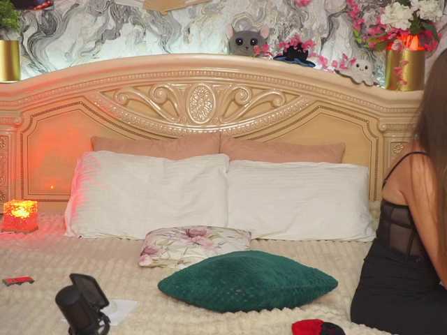 Avetta live cam on BongaCams