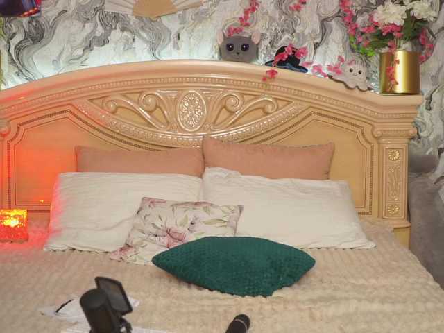 Avetta live cam on BongaCams