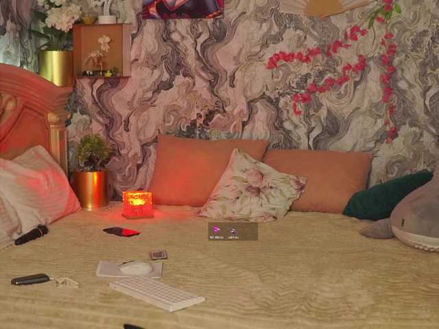Avetta live cam