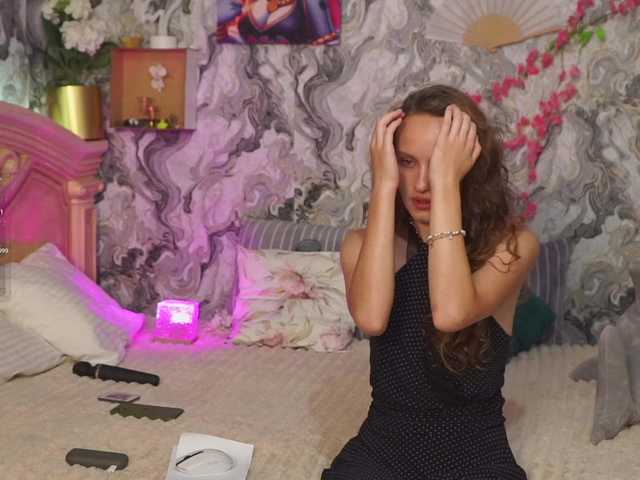 Avetta live cam on BongaCams