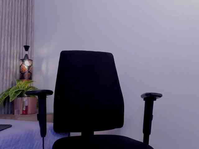 Samantha-Skyy Live Webcam on BongaCams