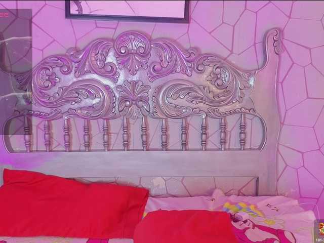 halaia1 live cam on BongaCams