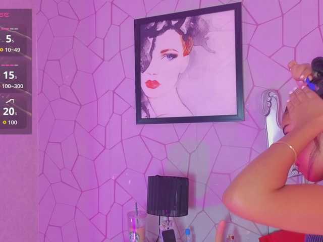 halaia1 live cam on BongaCams