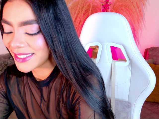 IzanThorne live cam on BongaCams