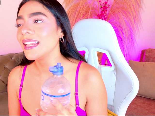IzanThorne live cam on BongaCams