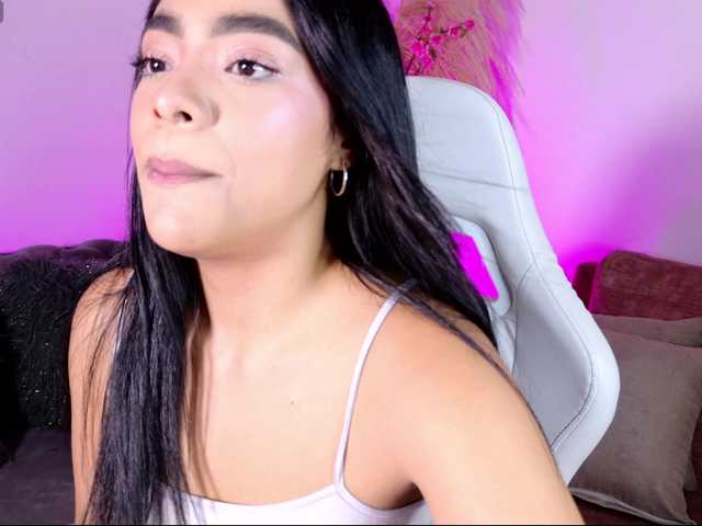IzanThorne live cam on BongaCams
