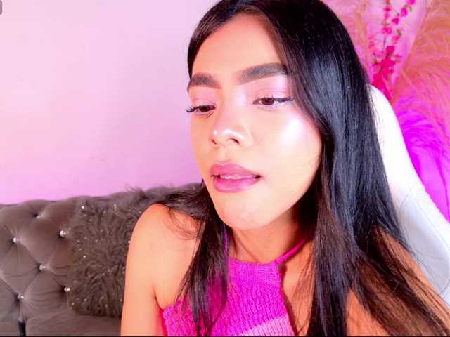 IzanThorne live cam on BongaCams