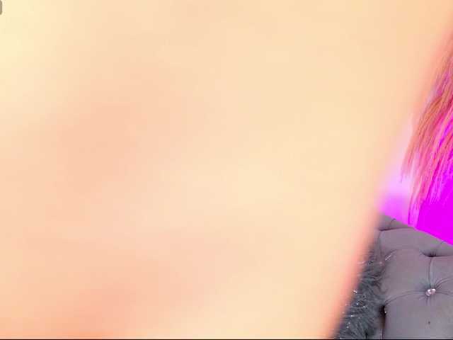 IzanThorne live cam on BongaCams