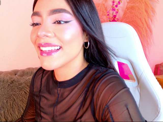 IzanThorne live cam on BongaCams