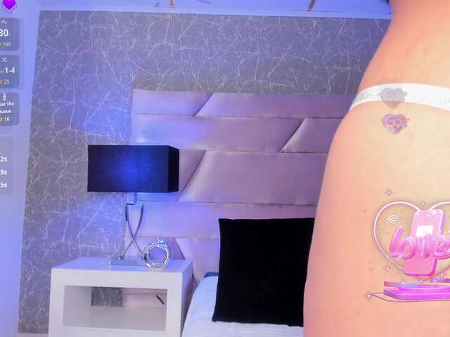 IzanThorne live webcam show