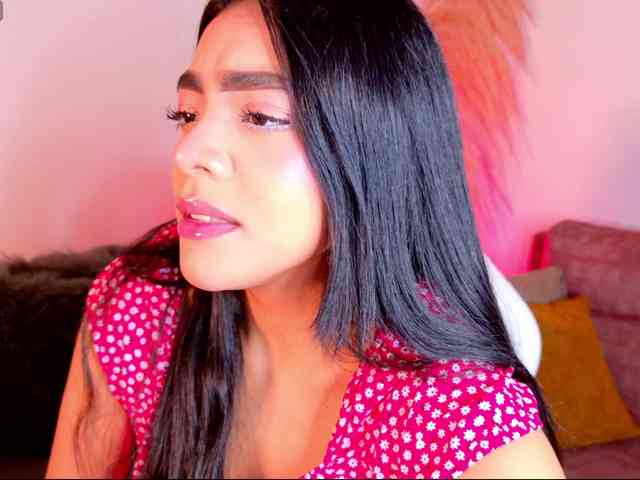 IzanThorne webcam