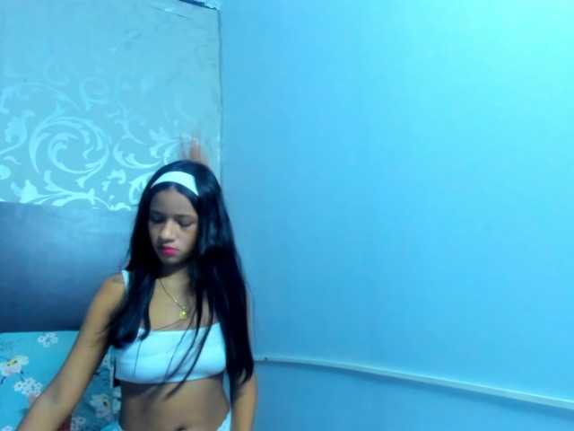 HaileySkinny