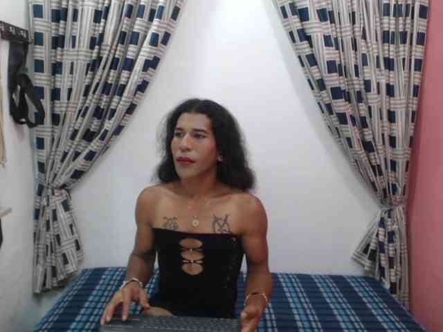 elagabalo-foxxx Sex Cam Show