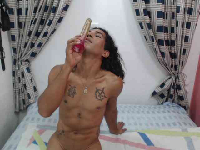 elagabalo-foxxx Sex Cam Show