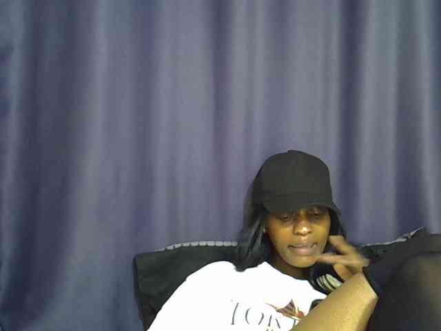 Precious-22 webcam