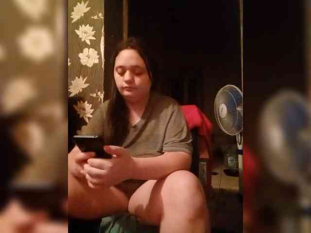 LeonoreGerrie webcam