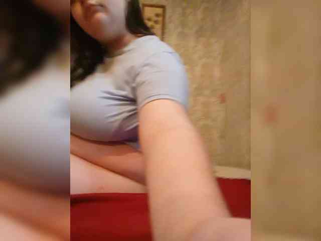 LeonoreGerrie webcam