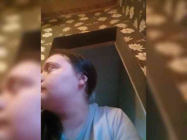 LeonoreGerrie webcam