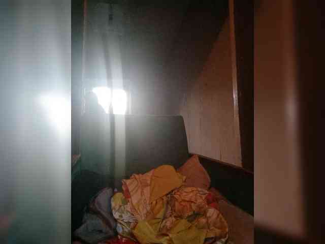 LeonoreGerrie webcam