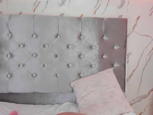 vanessaa-squirt live cam on BongaCams