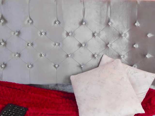 vanessaa-squirt live cam preview