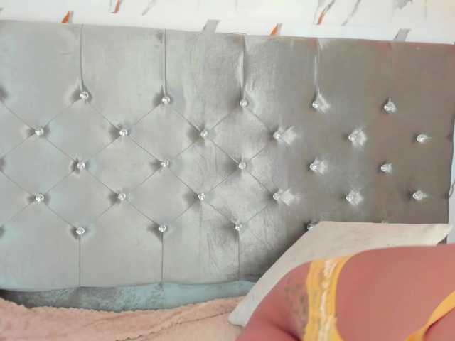 le modèle vanessaa-squirt est en webcam porno dans un show sur le site bongacams, il possède les tags suivants: Latino/Hispanic,Redhead,Shaved