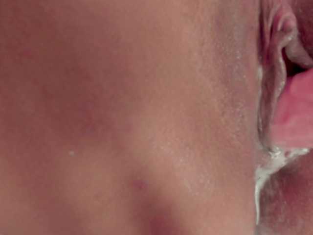 vanessaa-squirt live webcam show