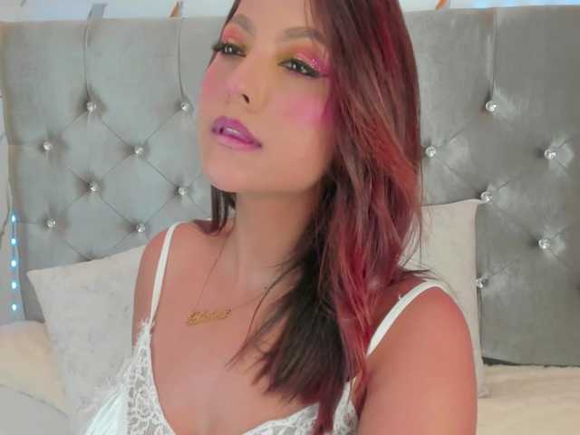 vanessaa-squirt live cam on BongaCams
