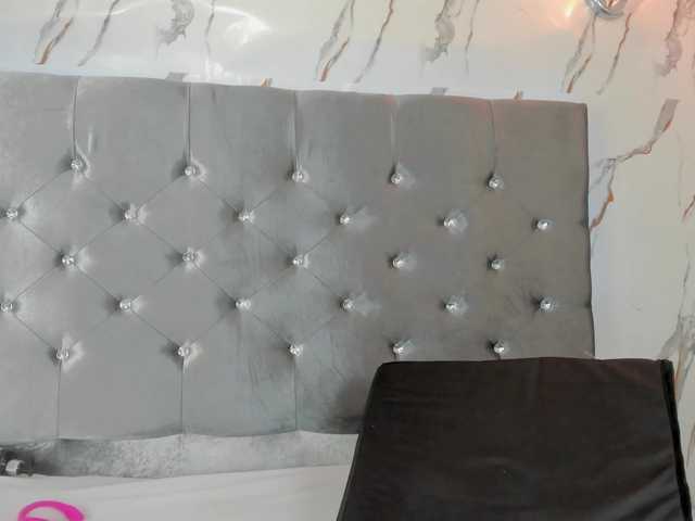 vanessaa-squirt live webcam show