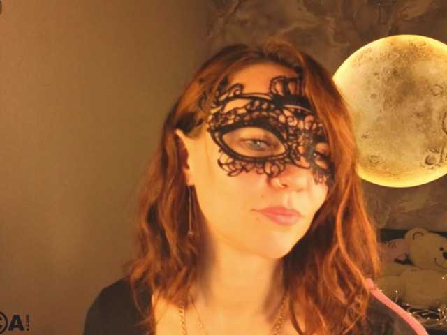 Margo-Kelly live cam on BongaCams