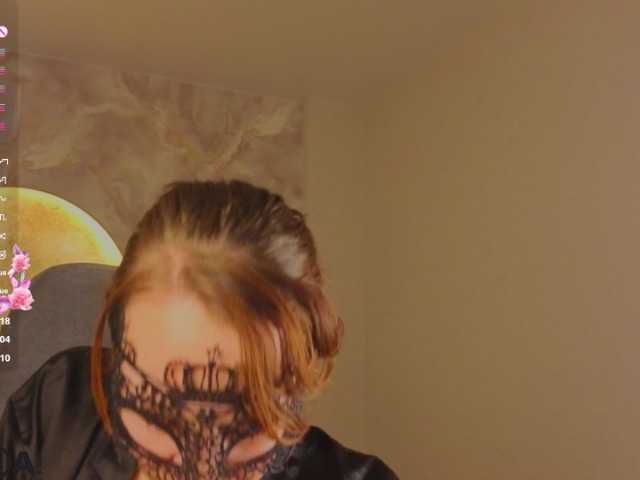 Margo-Kelly live cam on BongaCams