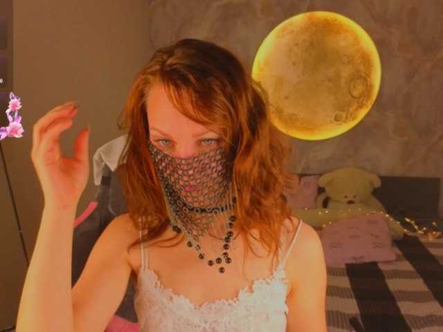 Margo-Kelly live cam on BongaCams