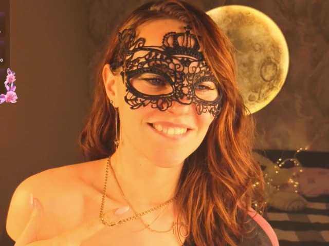 Margo-Kelly live cam on BongaCams