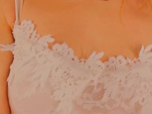 Margo-Kelly live cam preview
