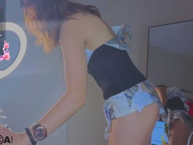 Margo-Kelly live cam preview