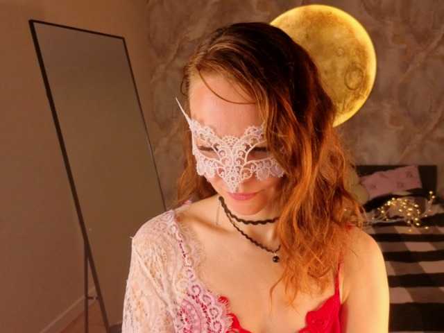 Margo-Kelly live cam