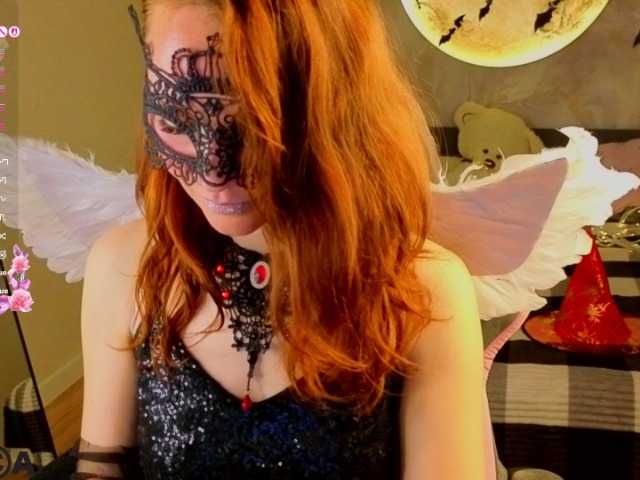 Margo-Kelly live cam