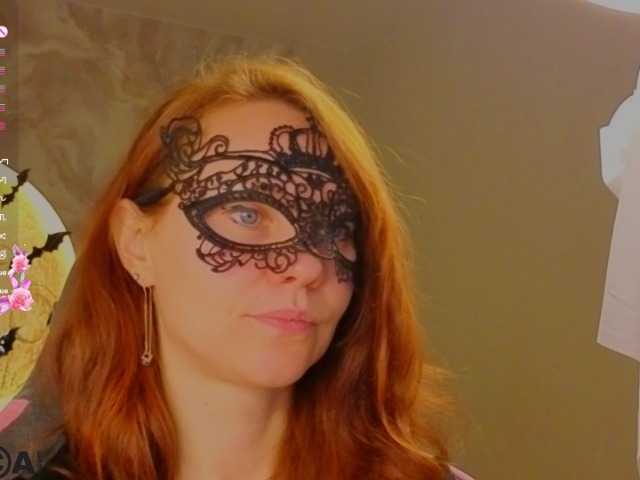 Margo-Kelly live cam on BongaCams