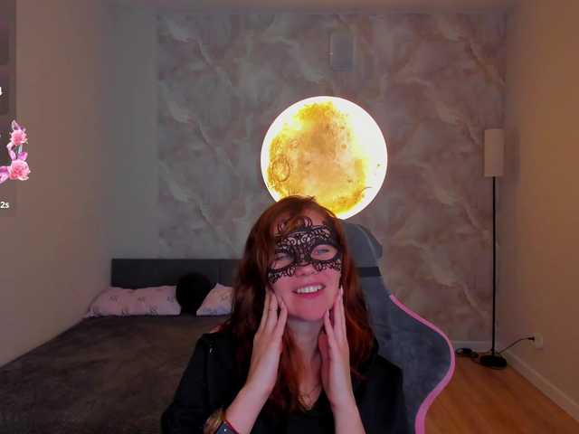 Margo-Kelly live webcam show