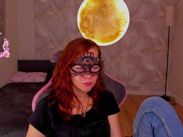 Margo-Kelly live webcam show