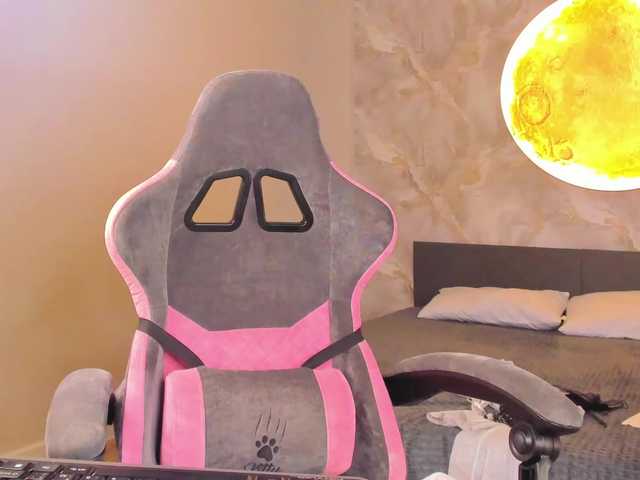 Margo-Kelly live cam on BongaCams