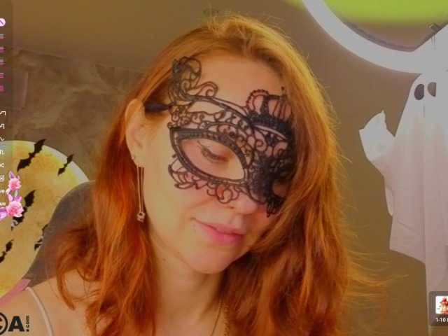 Margo-Kelly live cam on BongaCams