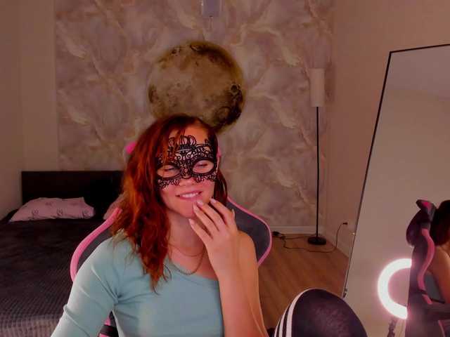 Margo-Kelly live cam on BongaCams