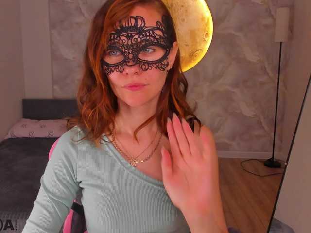 Margo-Kelly live webcam show