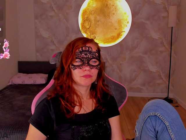 Margo-Kelly live webcam show