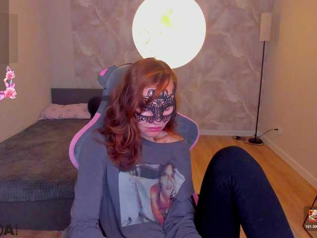 Margo-Kelly live webcam show